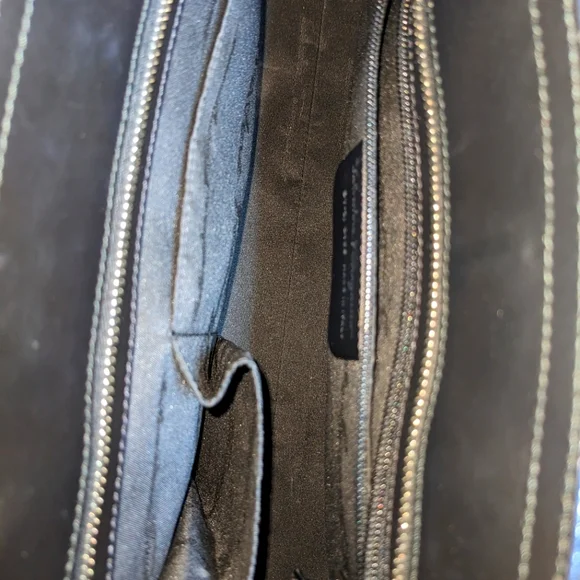 Salvatore Ferragamo | Gancini Italian Black Leather Women's Handbag - Picture 6 of 6